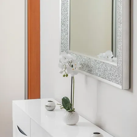 Penthouse With Terrace And Hot Tub - Ivan