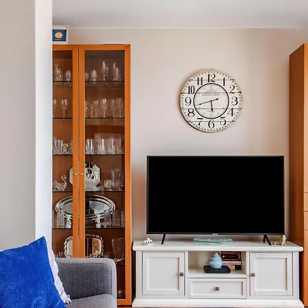 Penthouse With Terrace And Hot Tub - Ivan