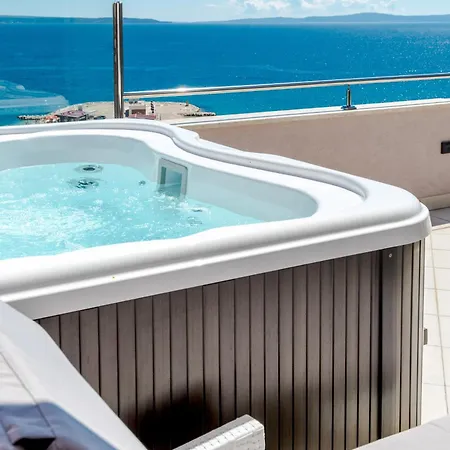 Penthouse With Terrace And Private Hot Tub - Ivan Apartamento Split