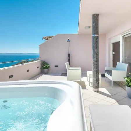 Apartamento Penthouse With Terrace And Private Hot Tub - Ivan Split