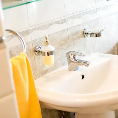 Penthouse With Terrace And Hot Tub - Ivan