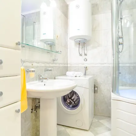 Apartment Penthouse With Terrace And Hot Tub - Ivan